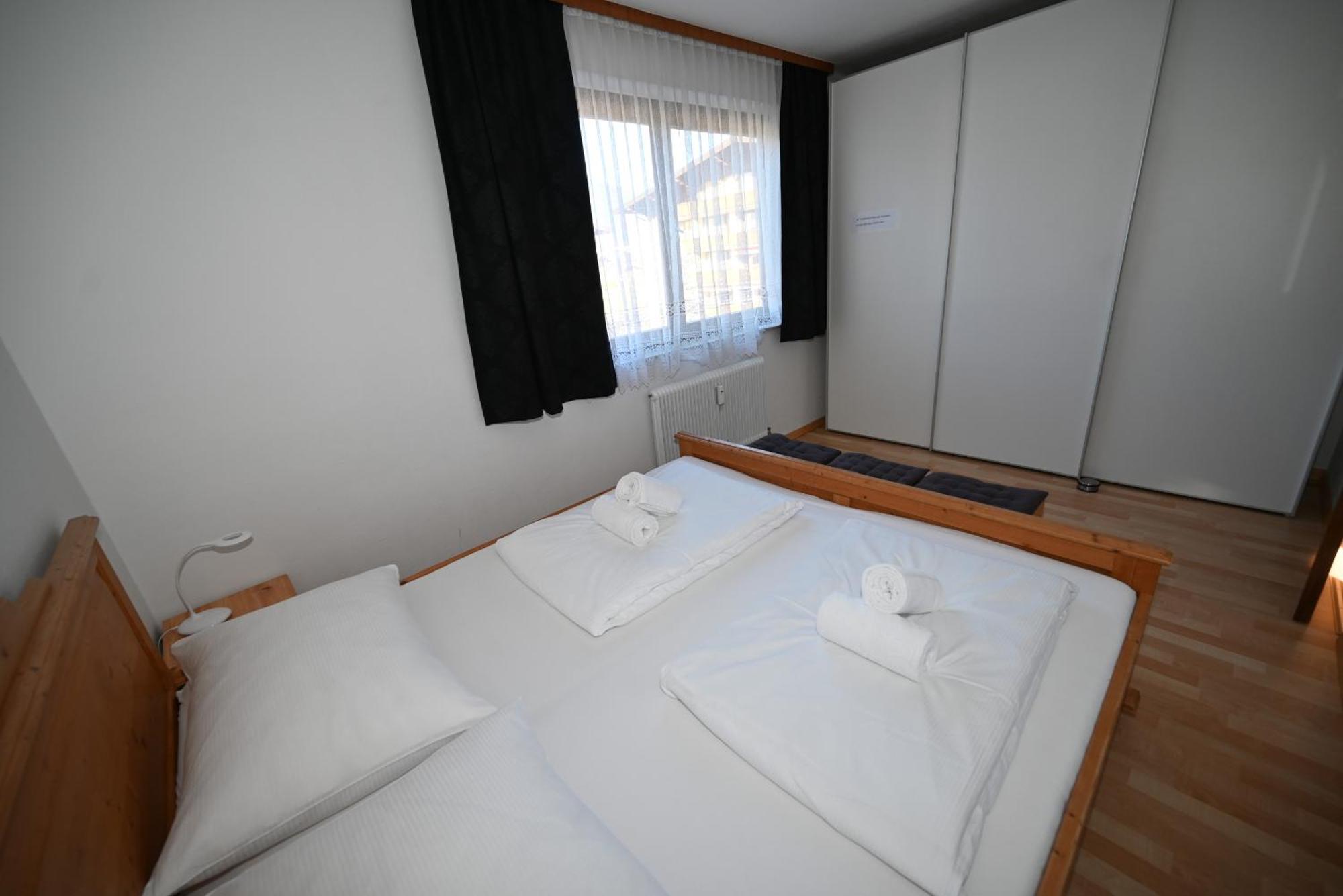 Apartment Haus 3 Top 16 - By Four Seasons Apartments カプルーン エクステリア 写真