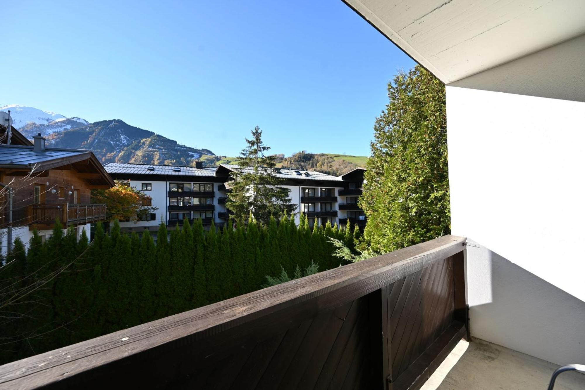 Apartment Haus 3 Top 16 - By Four Seasons Apartments カプルーン エクステリア 写真